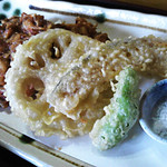 そば処 北の下 - さくらえびかき揚げそば　１７００円