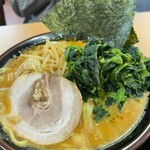 横浜家系ラーメン 若虎家 - 
