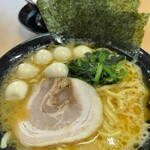 横浜家系ラーメン 若虎家 - 