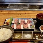 Sumibiyakiniku No Bakuro - 