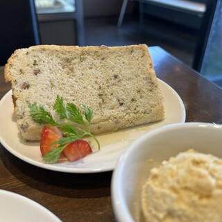 シフォンケーキ フワリ_1