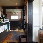 手打そば千花庵 - 向こう側は大テーブル席