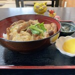 Yoshinaya - あぶたま丼特製　748円(税込)　※横からも