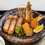Tonkatsu Sakuratei - 有頭海老フライ＆リブロースかつ定食