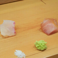 鮨 しゅん輔 阿佐ヶ谷 - 淡路の鯛とメカジキ脱水漬け