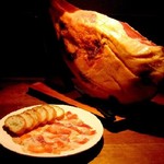 TAPAS - ハモンセラーノ