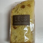 LESS - 柑橘パネトーネ 1000円。