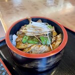 あさひ - 豚丼（950円）