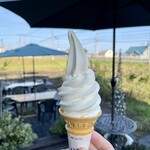 わがままじぃじぃ - ソフトクリーム（350円）