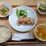 丸の内 タニタ食堂 - 