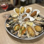 8TH SEA OYSTER Bar - 