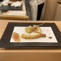 北新地 鮨 天ぷら いわい - 海老、銀杏、無花果の天ぷら