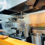 猫と月 chan mie noodles - 