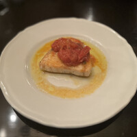 LOVAT - カジキマグロのソテー　トマトソース