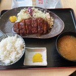 もちぶた かつ処 かつ幸 - 