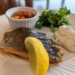 ドゥース ヌッカ - 南阿蘇産ニジマスのムニエル〜レモンバーブソース〜