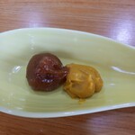 沖縄料理 美ら結 - 沖縄の甘味噌と辛子