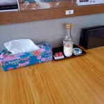 沖縄料理 美ら結 - 卓上