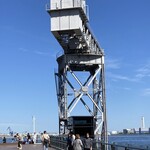 ハングリータイガー - ハンマーヘッドクレーン本体