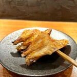 ワインと炭火串焼 銀座 荻 - 