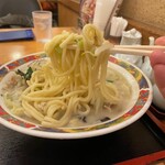 中央軒 - ちゃんぽんの麺