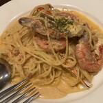 トラットリア シャント - 甘エビと渡りガニのトマトクリームパスタ