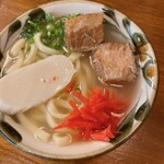 Okinawa Izakaya Ashibina - ミニそば(骨付きか角煮か選べます)