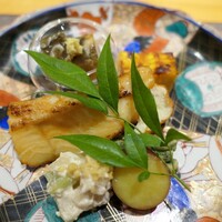 丸新 - （2023/8月）焼き物