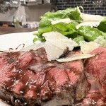 IL SUOLO - 国産牛赤身肉　言葉を失います　美味しかったです