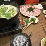 Ryuukyuu Shabushabu Yutaka - 