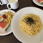 マール - 小学生1,500円のたらこパスタ