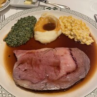 ロウリーズ・ザ・プライムリブ 大阪 - 