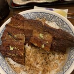 しげ吉 - 定食についている、鯉こくのワサビをつけて食べるのが、大好きです♡