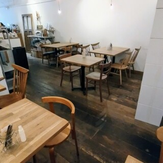 MARU CAFE KITCHEN_2