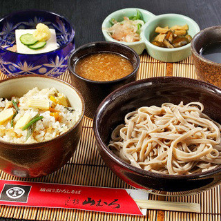 h Udombouyamamuro - 通年　おろし蕎麦定食