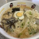 ラーメン 来来 - 中太細かな