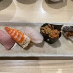 Sushiya No Yoshikan - 