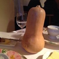 御影 ジュエンヌ - バターナッツは、カボチャの仲間です。