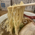 220322163 - なかなかの太麺