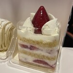 マールブランシュ - 苺のショートケーキ（税込 691円）評価＝◎