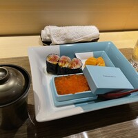 北新地 すし通 - 