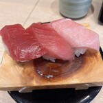 Kaitenzushi Aburi Hyakkan - 