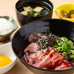 Chef's carefully selected "Japanese Black Beef Gyudon (Beef bowl)"