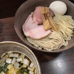 麺屋 ルリカケス - 