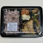 kitchen玄三庵 - 健康弁当（鶏と旬野菜の南蛮酢） ¥930