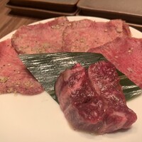 焼肉うしごろ 新宿三丁目店 - 