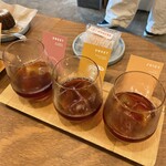 ライト アップ コーヒー - アイスコーヒー飲み比べ