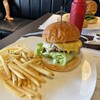 ダグズ・バーガー 宮古島本店