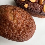 uzuki sweets shop - フィナンシェ プレーン（手前）キャラメル（奥）