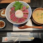 阿蘇庭 山見茶屋 - あか牛丼